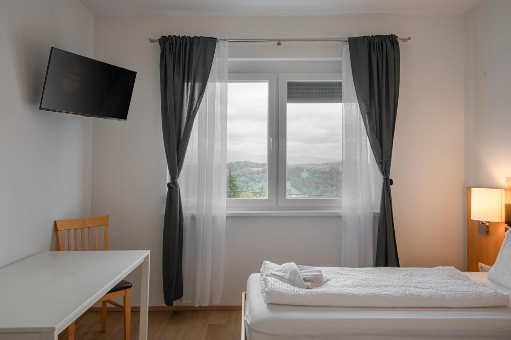 Flataid Apartments Marienbrau Graz Waltendorf Hart bei Graz Exterior photo